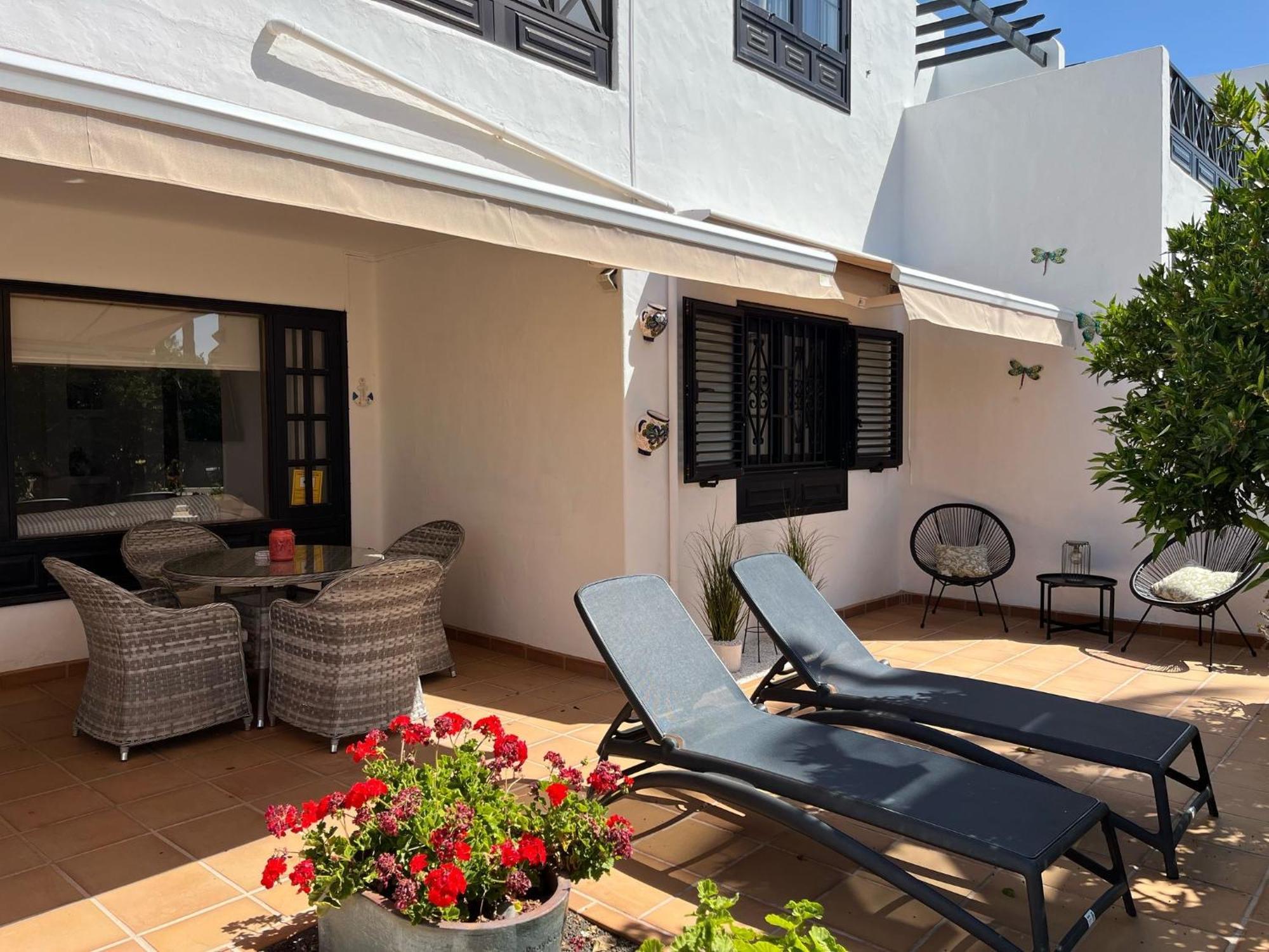 Casa Mo, 2 Bedroom Apartment Close To The Beach Puerto del Carmen (Lanzarote) Exterior foto